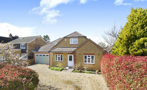 Bungalow a West End, Surrey Heath, Inghilterra 1