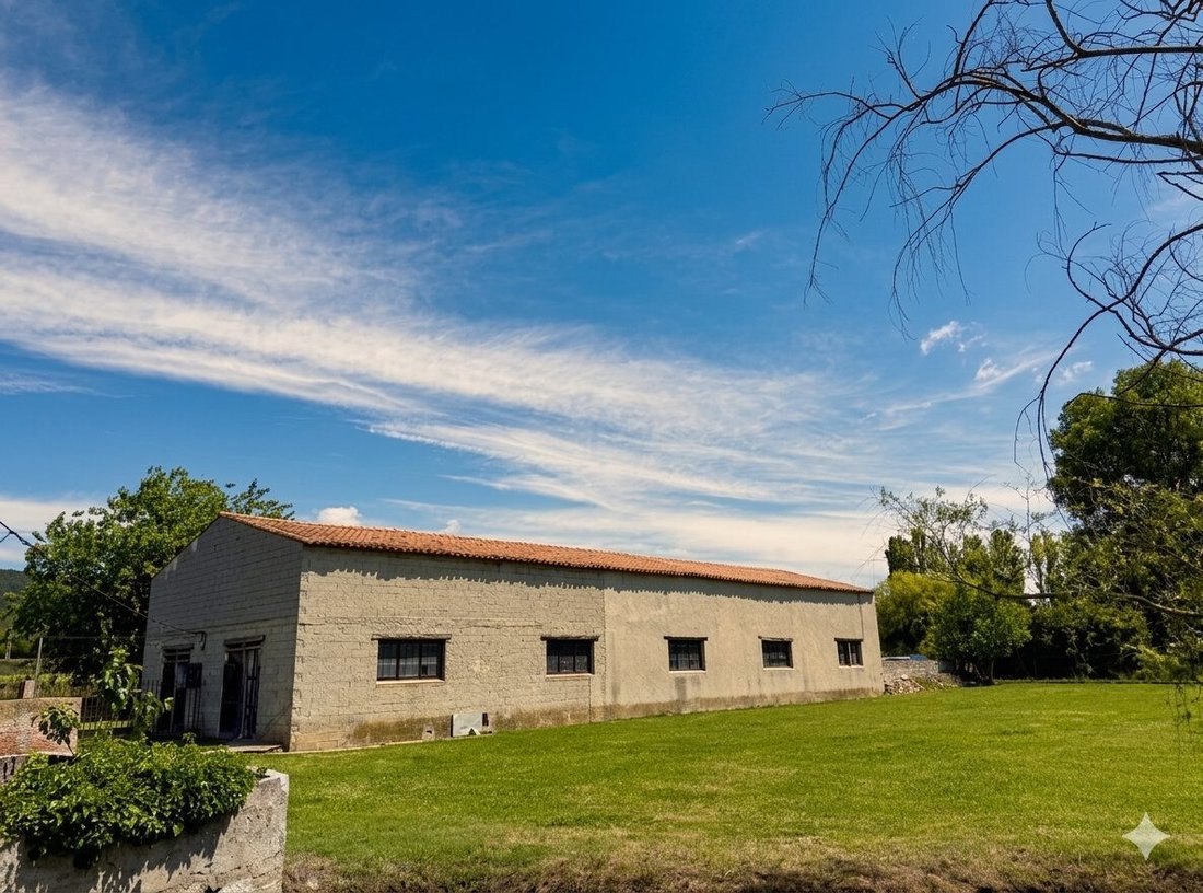 House in Carnoules, Provence-Alpes-Côte d'Azur, France 2 - 15749834