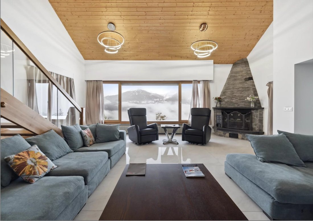 Chalet in Crans-Montana, Valais, Switzerland 3 - 17619922