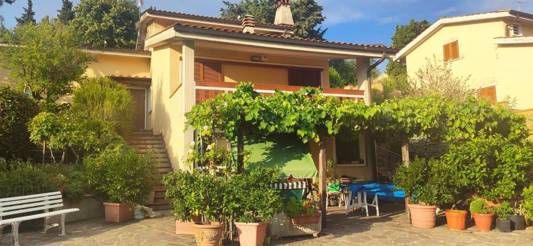 Villa in Pontassieve, Tuscany, Italy 2 - 17620743