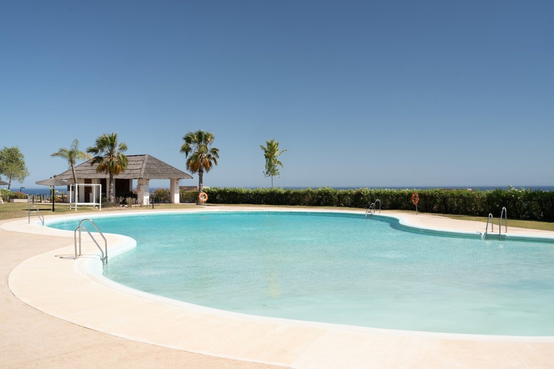 Apartment in Estepona, Andalusia, Spain 1 - 17619950
