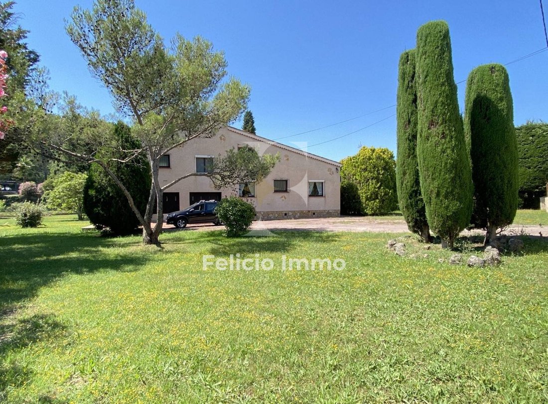 House in Le Rouret, Provence-Alpes-Côte d'Azur, France 2 - 17624496