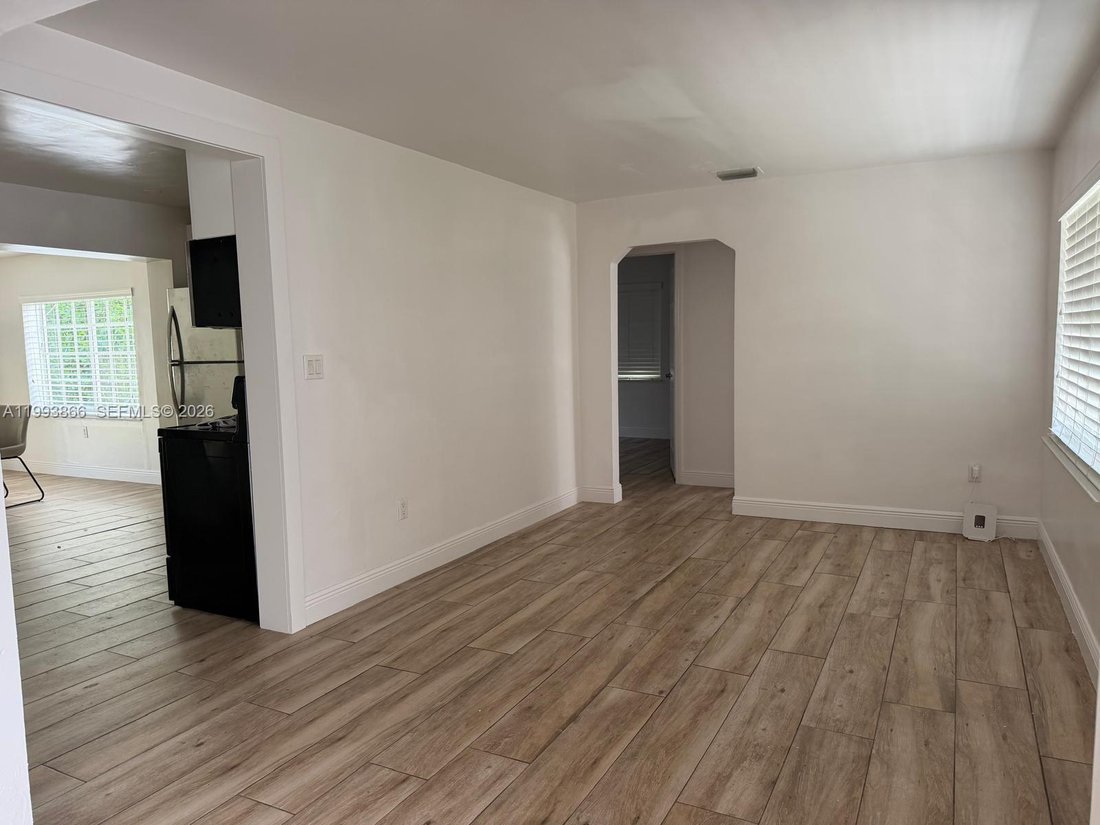 House in Miami, Florida, United States 3 - 17613420