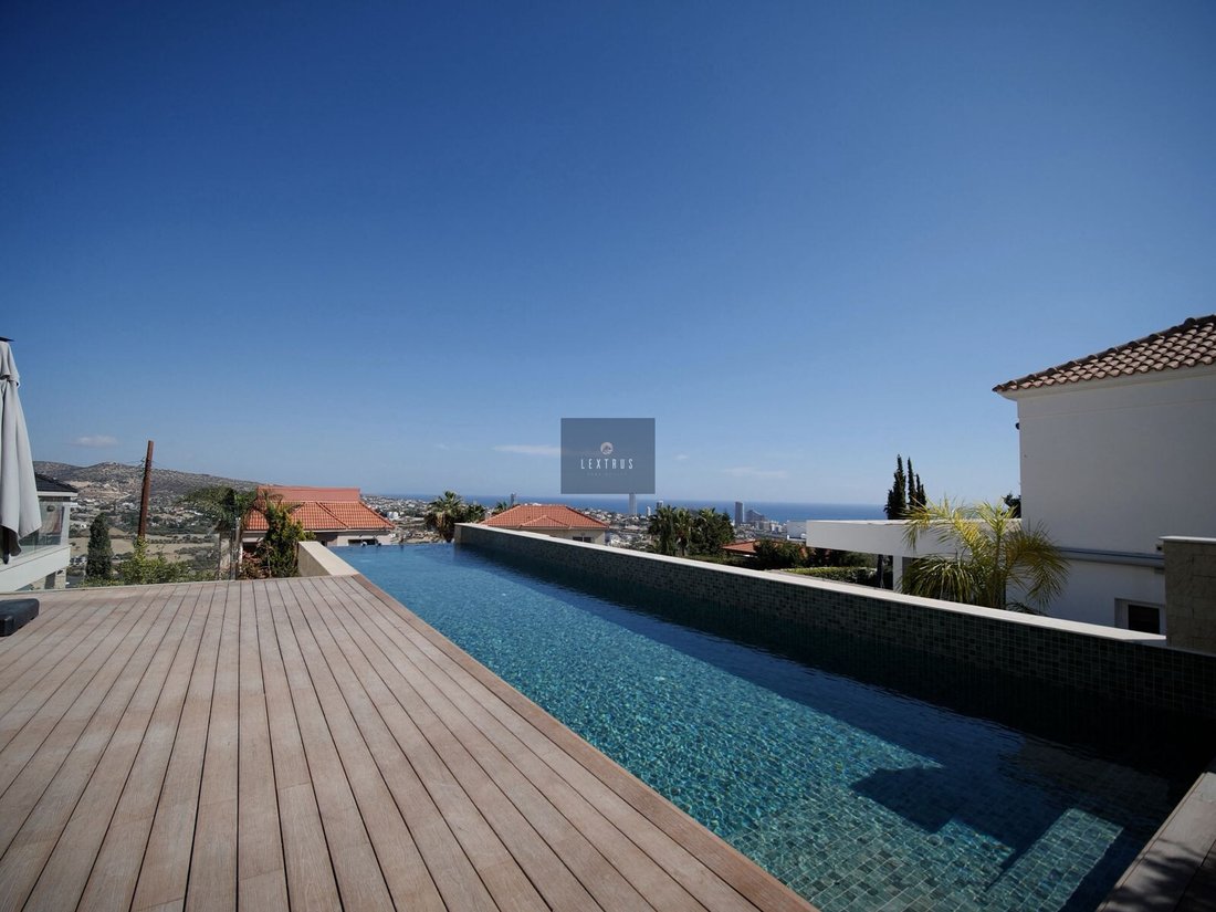 Villa in Germasogeia, Limassol, Cyprus 1 - 17622353