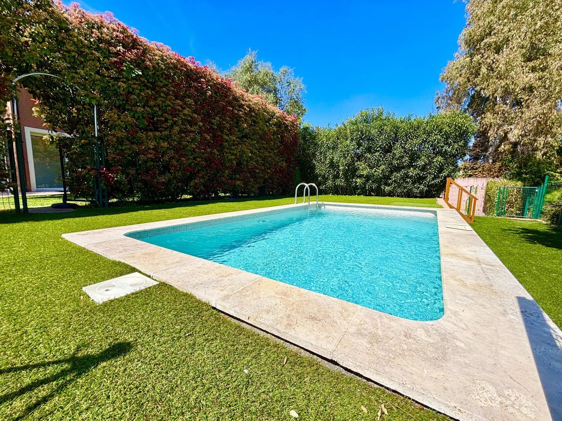 Villa in Antibes, Provence-Alpes-Côte d'Azur, France 3 - 17619917