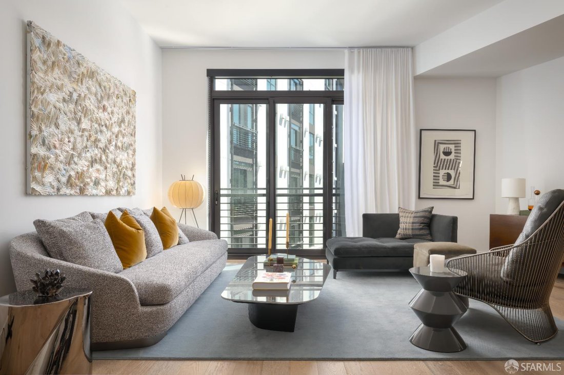 Condo in San Francisco, California, United States 3 - 17621410
