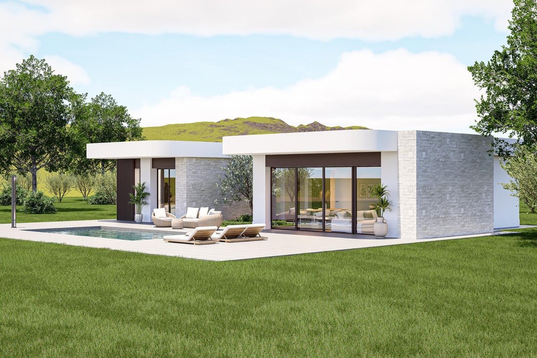 Villa in el Pinos / Pinoso, Valencian Community, Spain 2 - 17622900