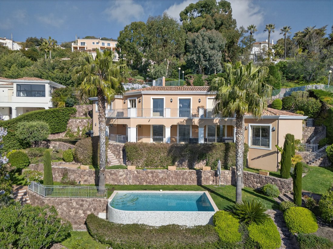 House in Le Cottage, Mandelieu-la-Napoule, France 3 - 17622262