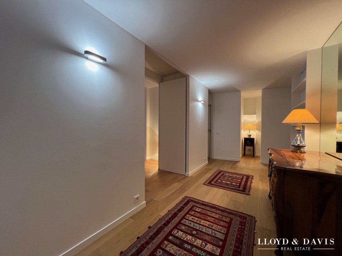 Apartment in Invalides, Paris 7e Arrondissement, Paris 2 - 17624619