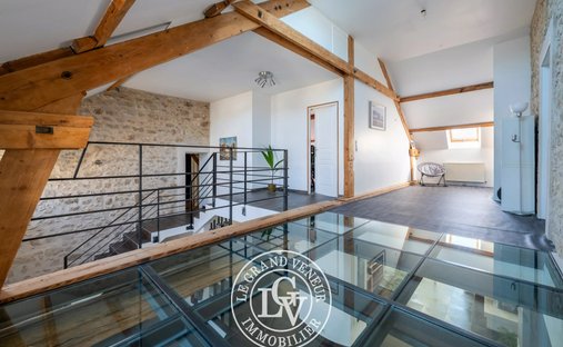 House in Samois-sur-Seine, Ile-de-France, France 1