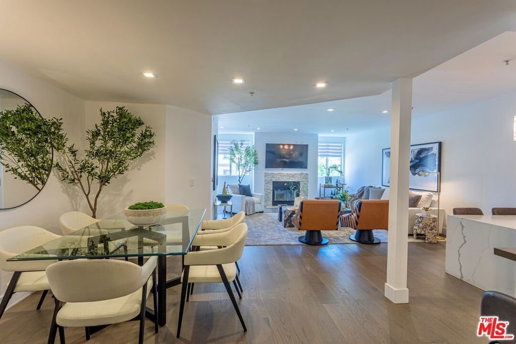 Condo in Beverly Hills, California, United States 5 - 17621074