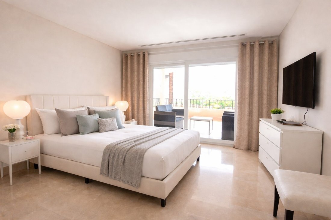 Apartment in Nueva Andalucia, Marbella, Spain 4 - 17624695