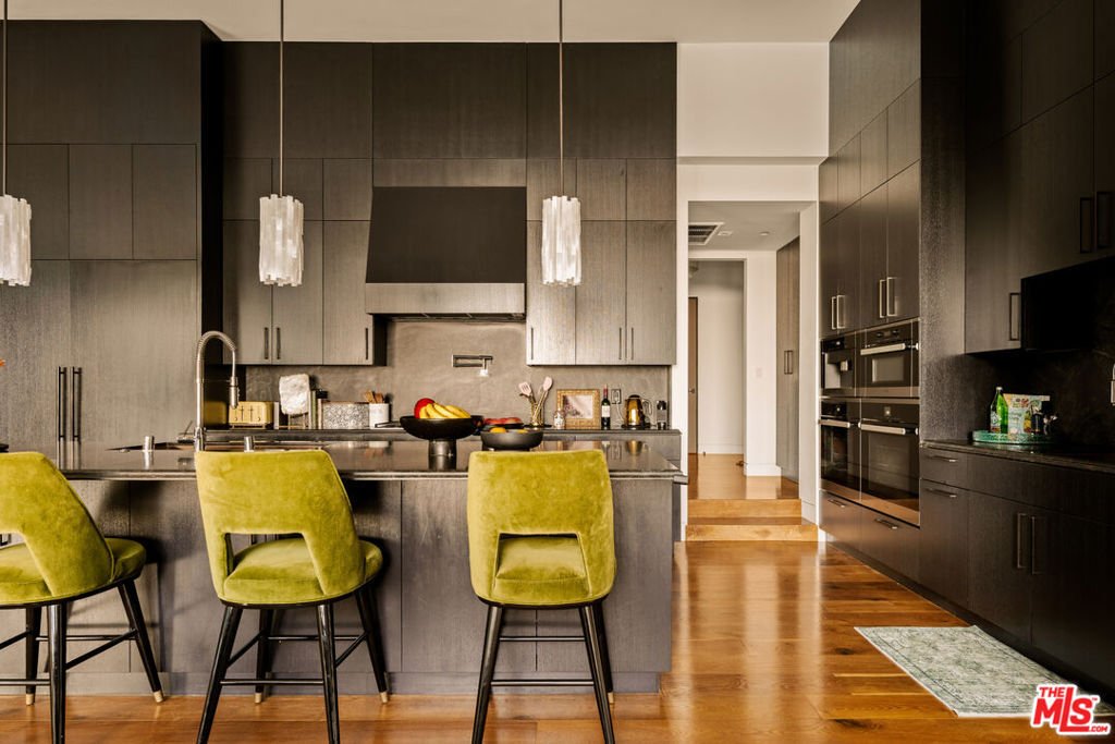 House in Los Angeles, California, United States 5 - 17621064
