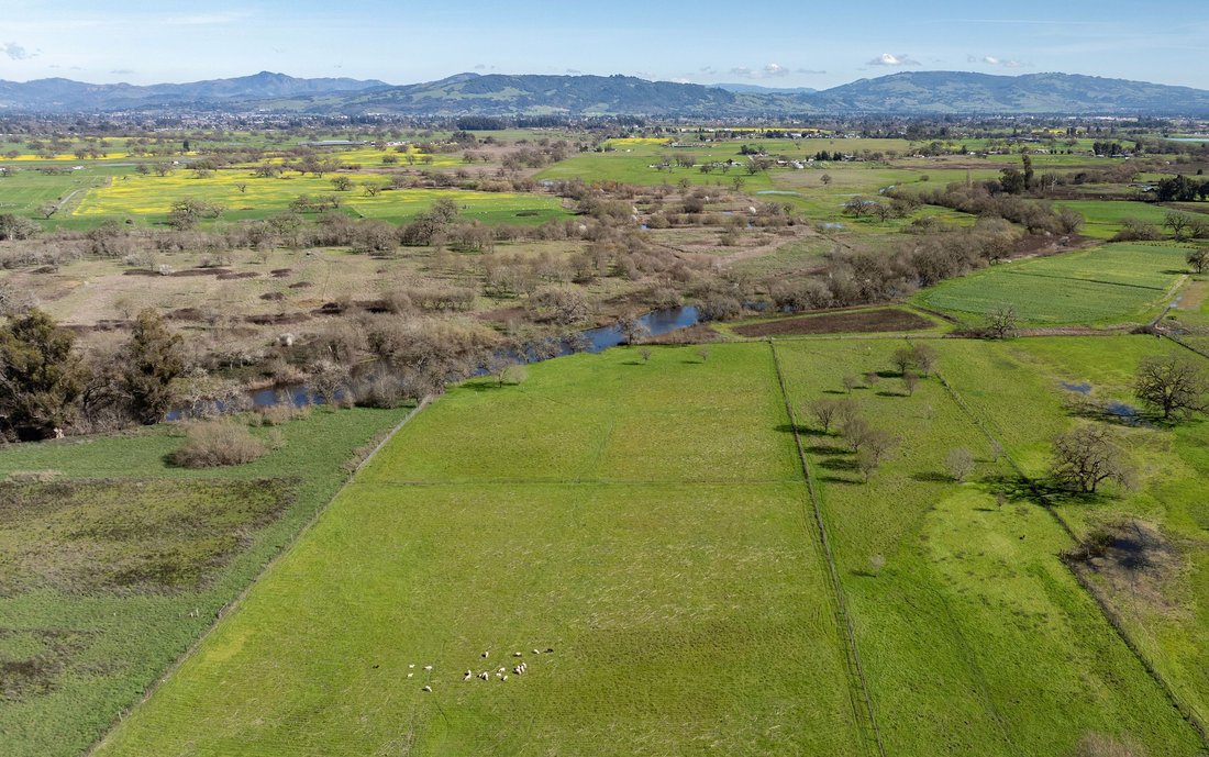 Land in Sebastopol, California, United States 4 - 17624612