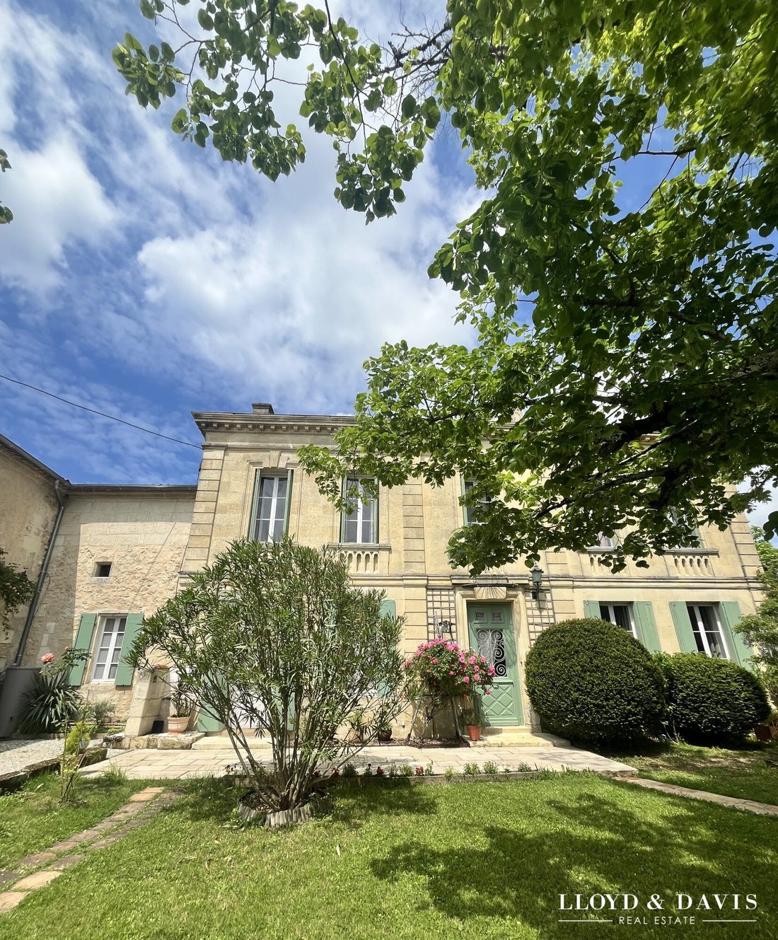 House in Targon, Nouvelle-Aquitaine, France 3 - 17624571