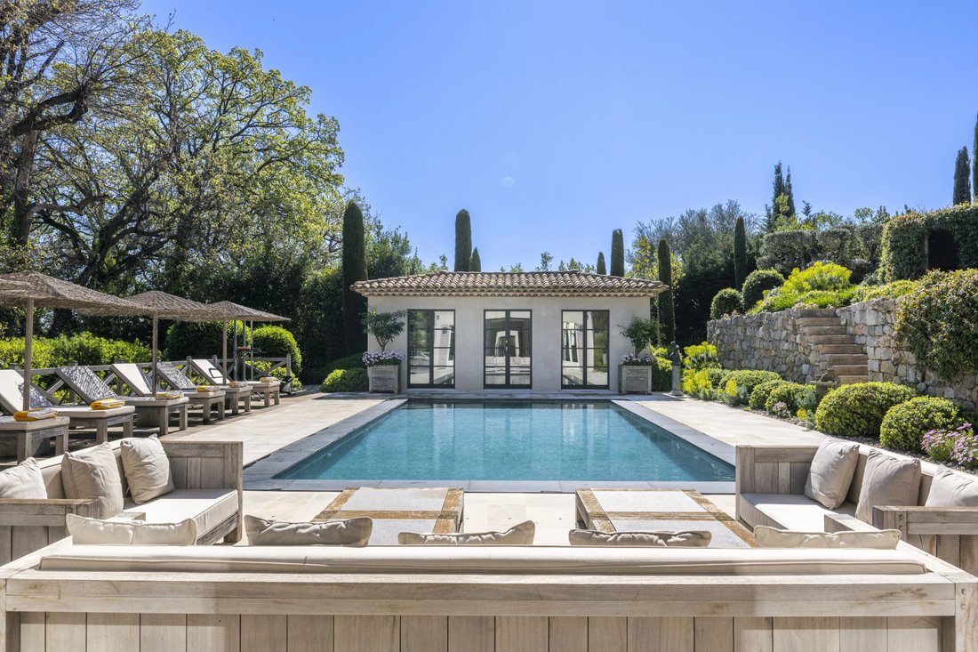Villa in Mougins, Provence-Alpes-Côte d'Azur, France 4 - 17622753