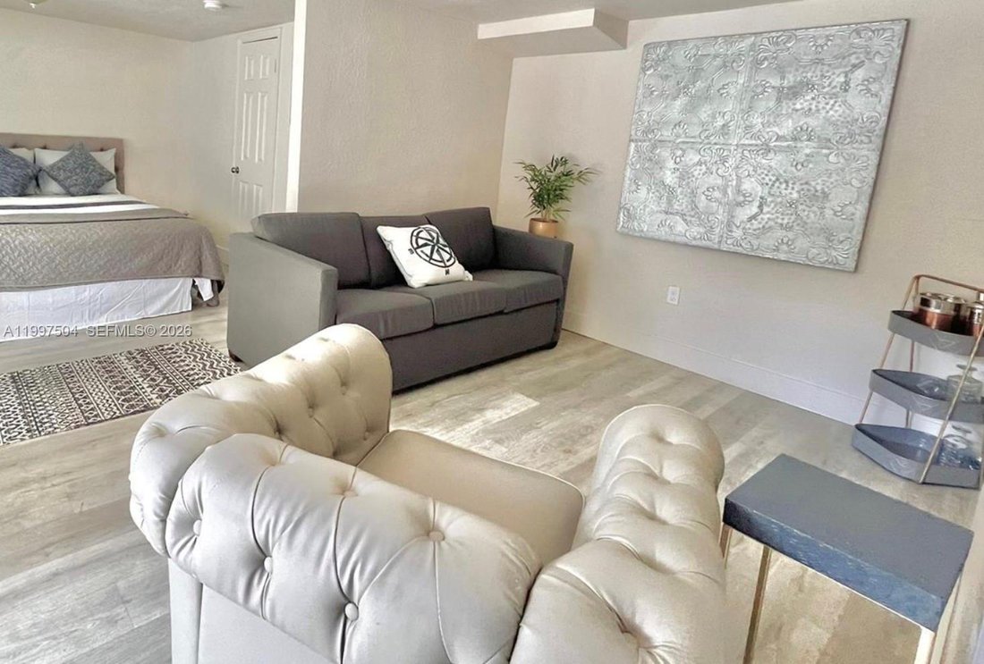 House in Miami, Florida, United States 2 - 17621451