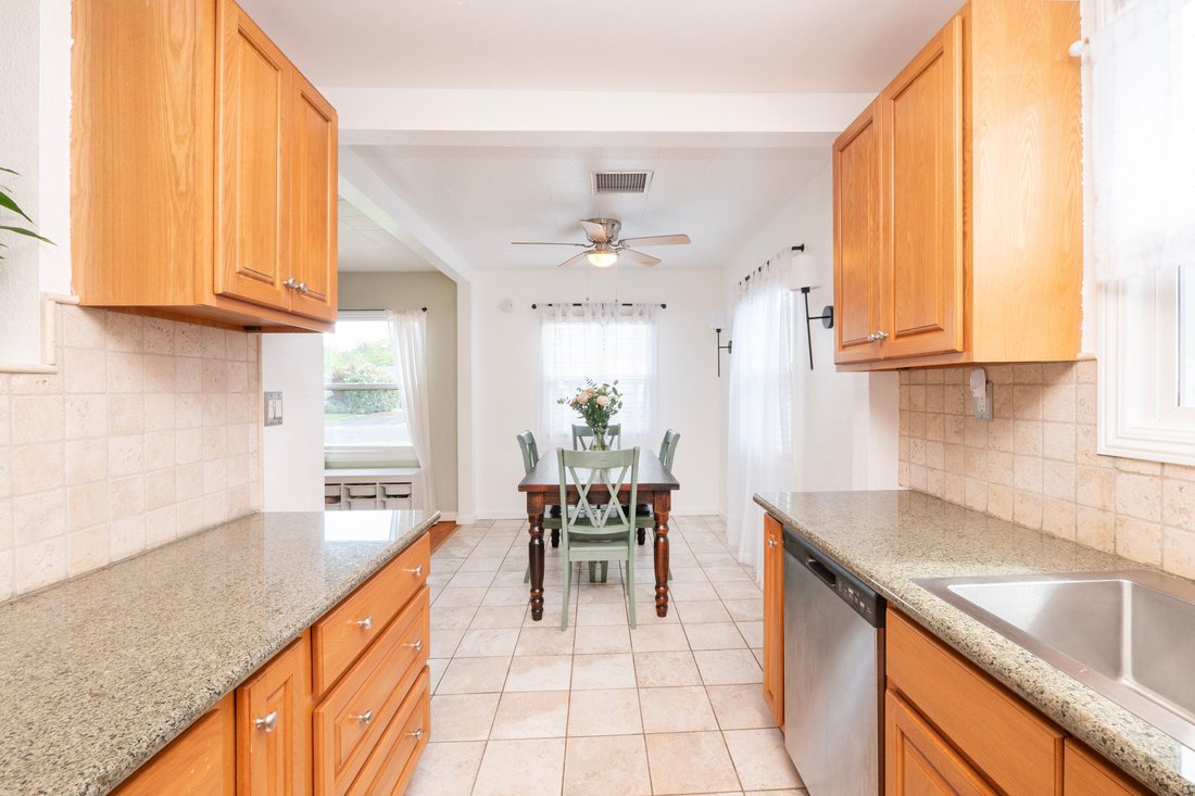 House in Riverside, California, United States 5 - 17620095