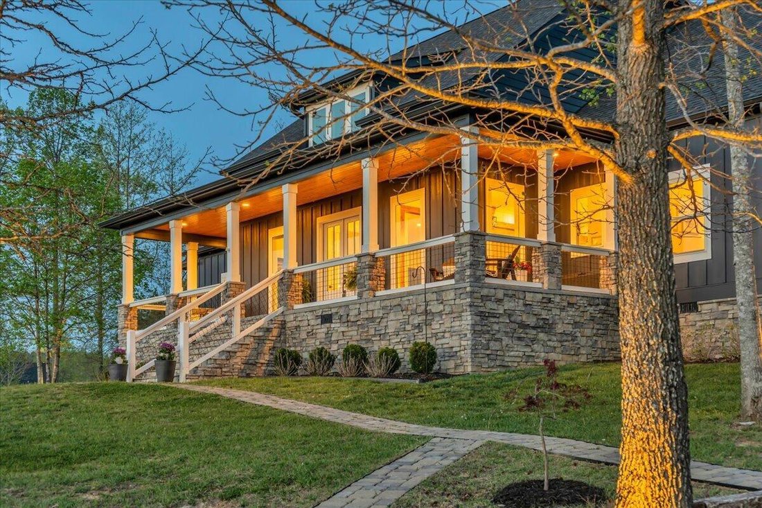 House in South Pittsburg, Tennessee, United States 1 - 17058761