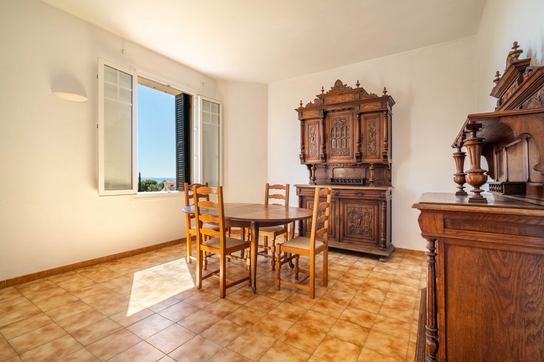 Apartment in Bandol, Provence-Alpes-Côte d'Azur, France 3 - 17622475