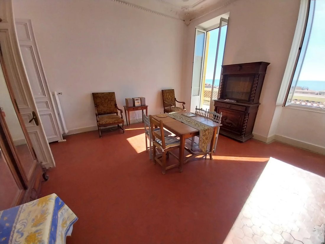 Apartment in Menton, Provence-Alpes-Côte d'Azur, France 4 - 17619838