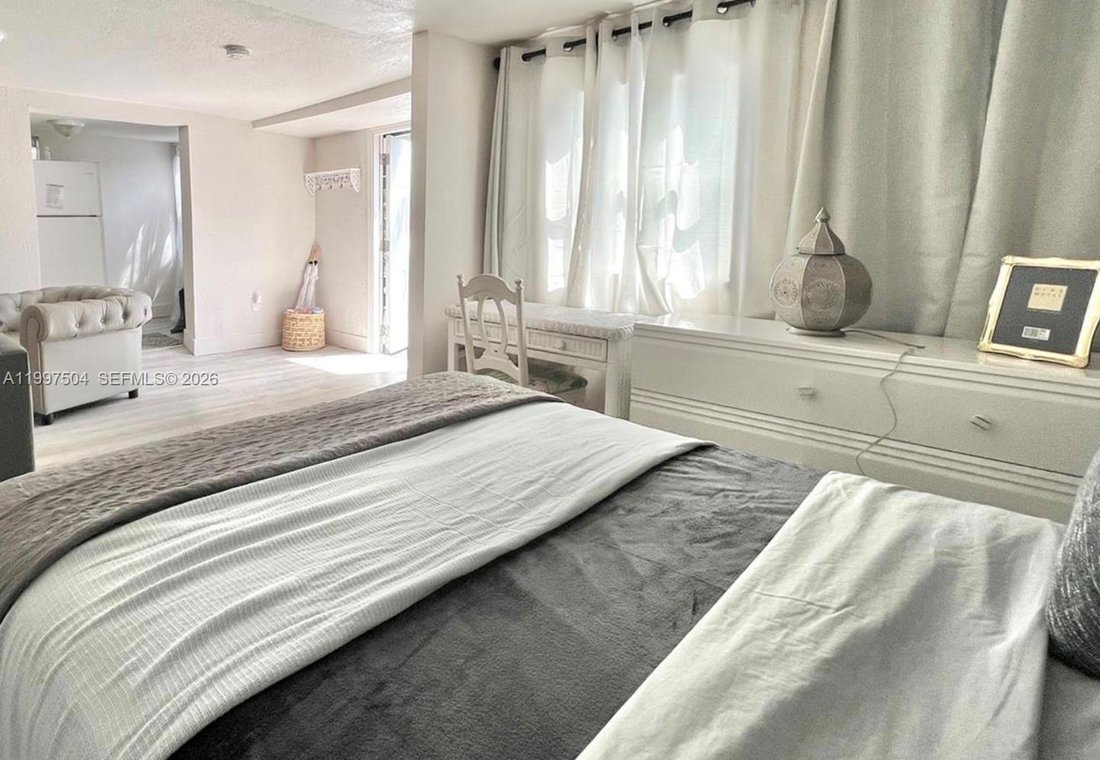 House in Miami, Florida, United States 4 - 17621451