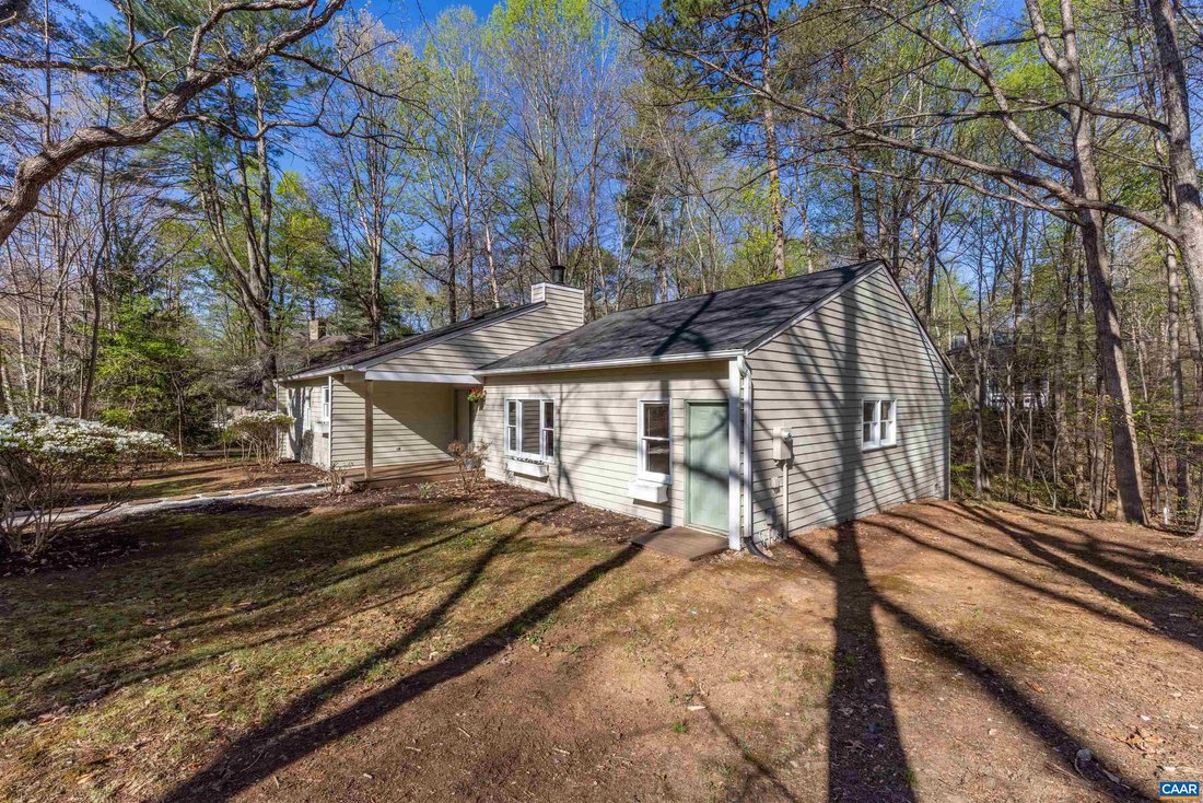 House in Charlottesville, Virginia, United States 2 - 17624911