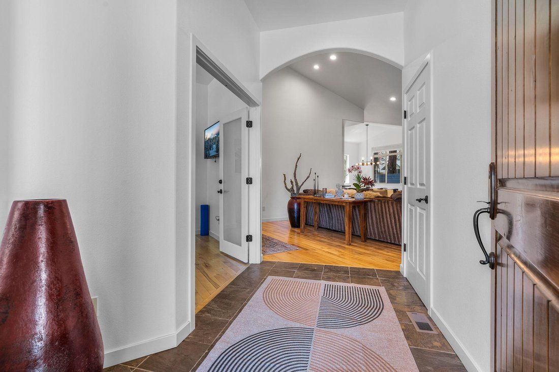 House in Bend, Oregon, United States 4 - 17625145