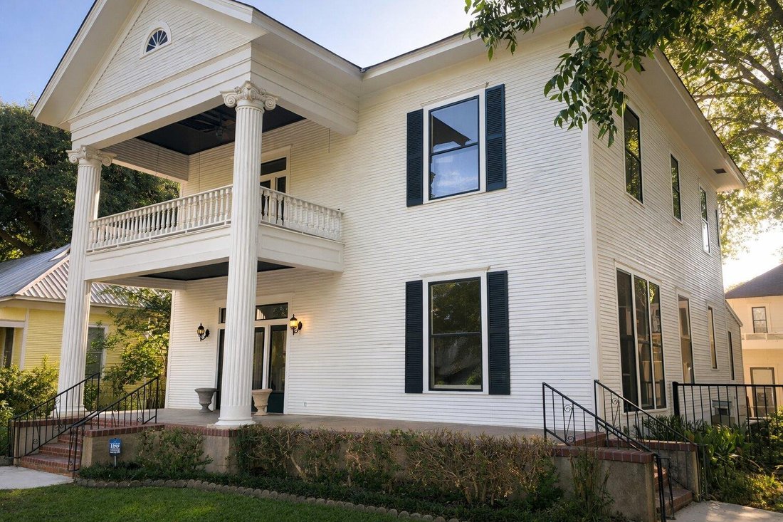 House in Smithville, Texas, United States 1 - 17624903