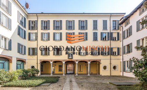 Apartment in Historic Center, Monza, Lombardy 1