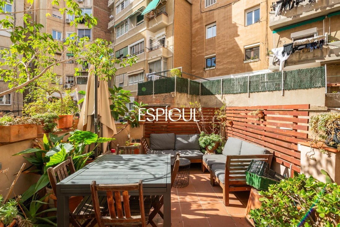 Apartment in Eixample, Barcelona, Spain 1 - 17624858