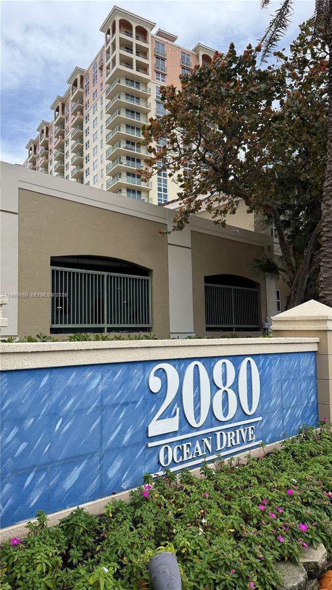 Condo in Hallandale Beach, Florida, United States 1 - 17624786