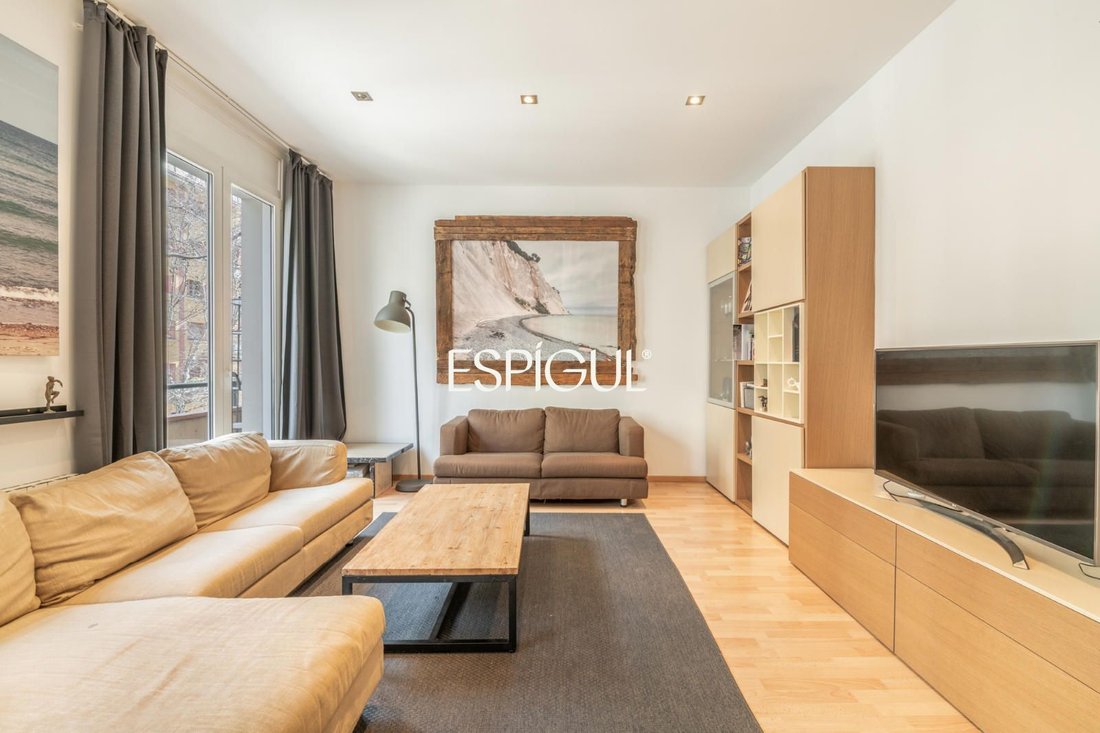 Apartment in Eixample, Barcelona, Spain 4 - 17624858