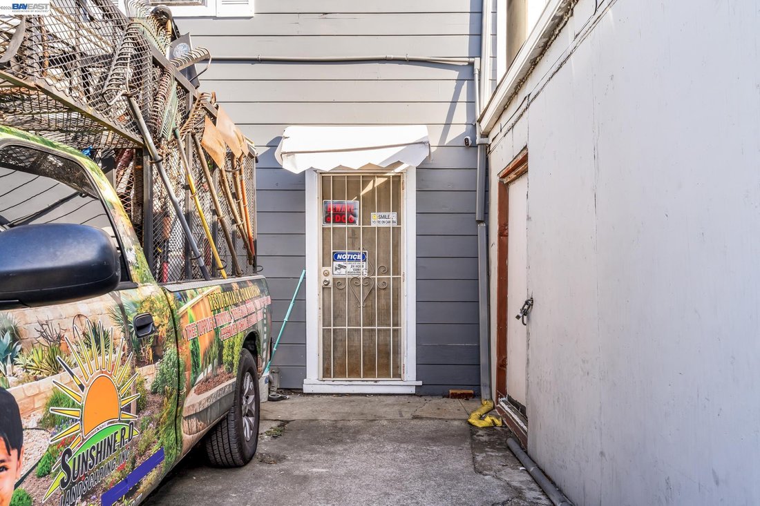 Apartment in Oakland, California, United States 5 - 17625120