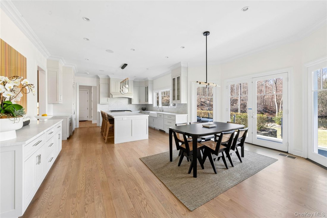 House in Stamford, Connecticut, United States 4 - 17625561