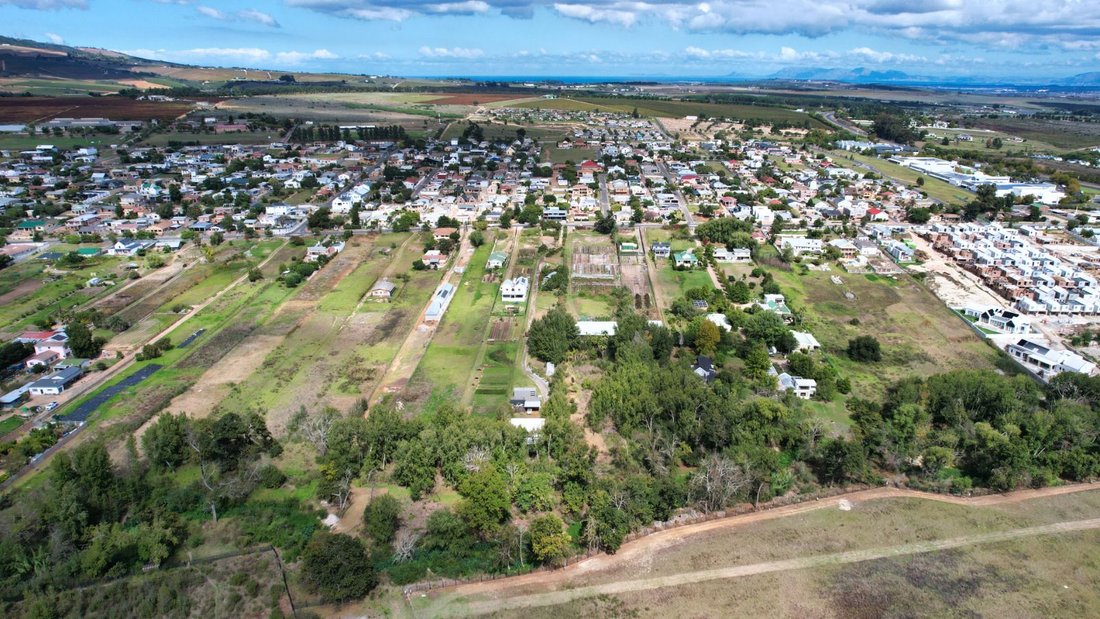 Farm Ranch in Stellenbosch, Western Cape, South Africa 3 - 17625541