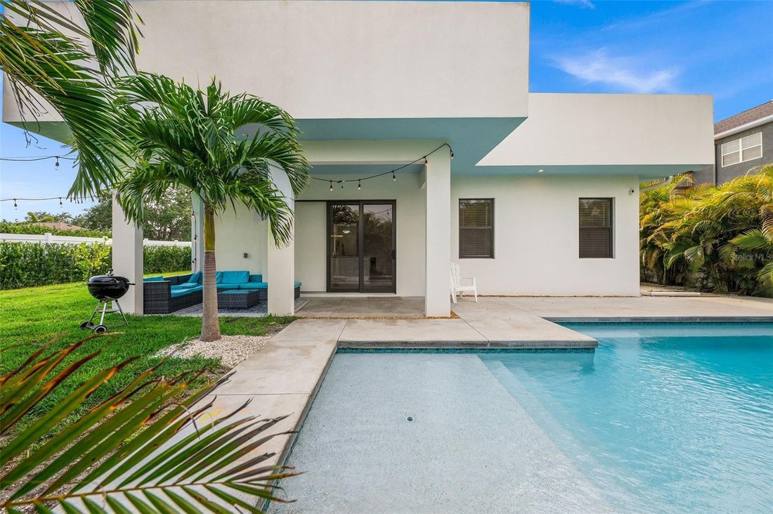 House in Sarasota, Florida, United States 2 - 17625227