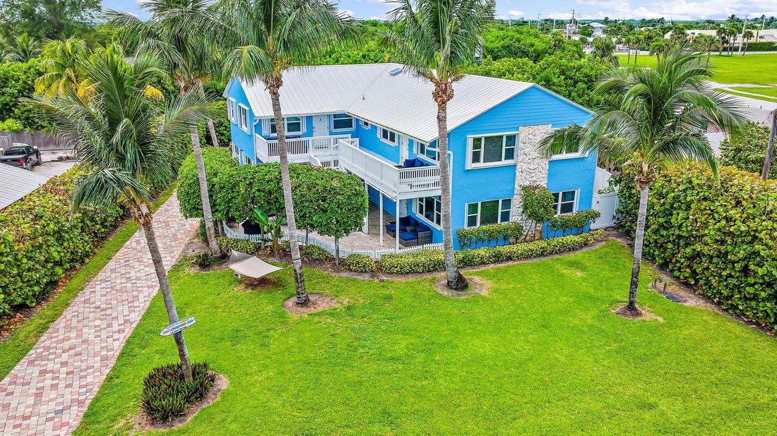 Fort Pierce, Florida, United States 4 - 16632763