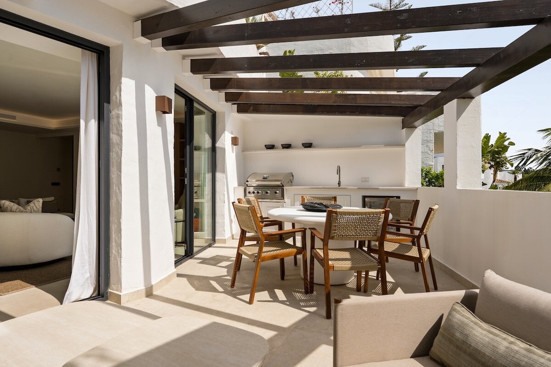 Apartment in Marbella, Andalusia, Spain 3 - 17625988