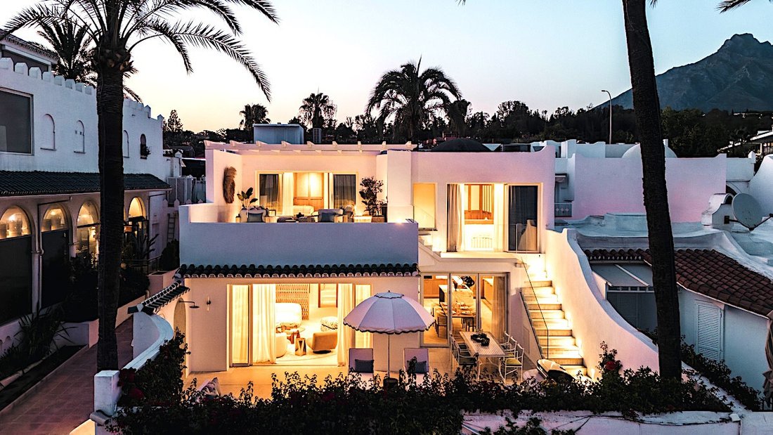 Villa in Marbella, Andalusia, Spain 5 - 17625984