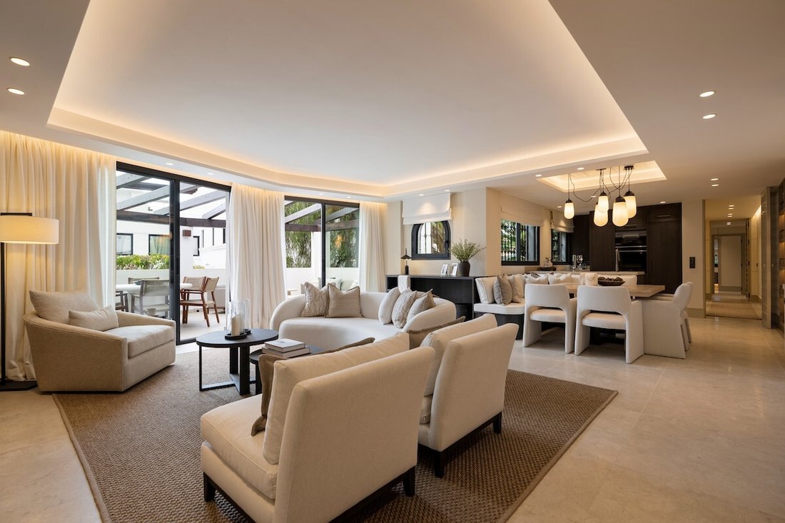 Apartment in Marbella, Andalusia, Spain 4 - 17625988