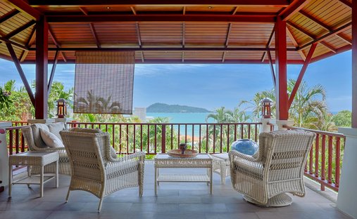 Castillo en Pa Tong, Provincia de Phuket, Tailandia 1