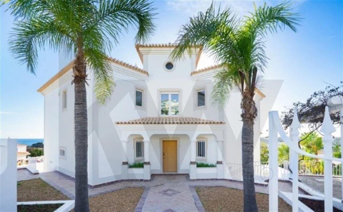 Townhouse in Olhos de Agua, Algarve, Portugal 1 - 17625452