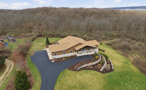 House in Lake Geneva, Wisconsin, United States 1