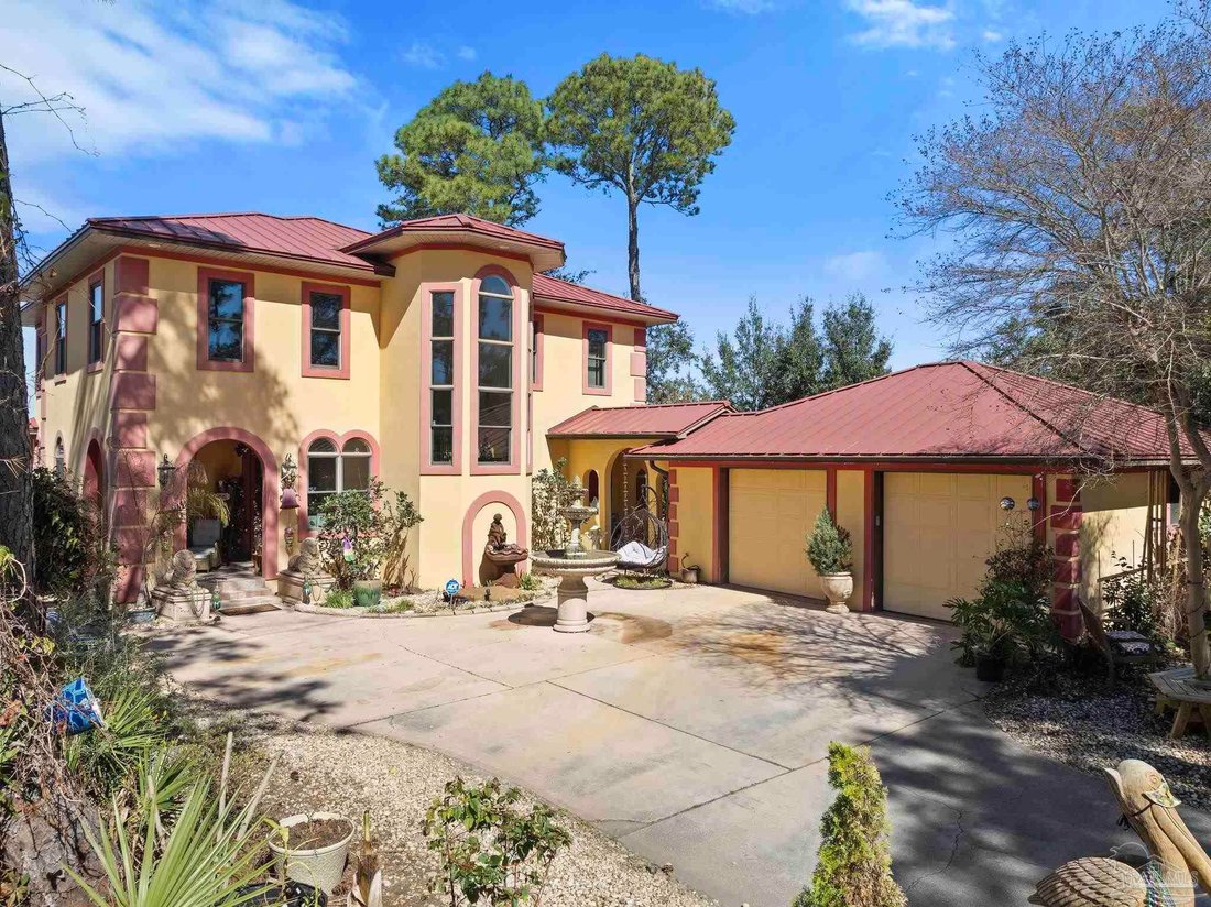 House in Pensacola, Florida, United States 2 - 17625293