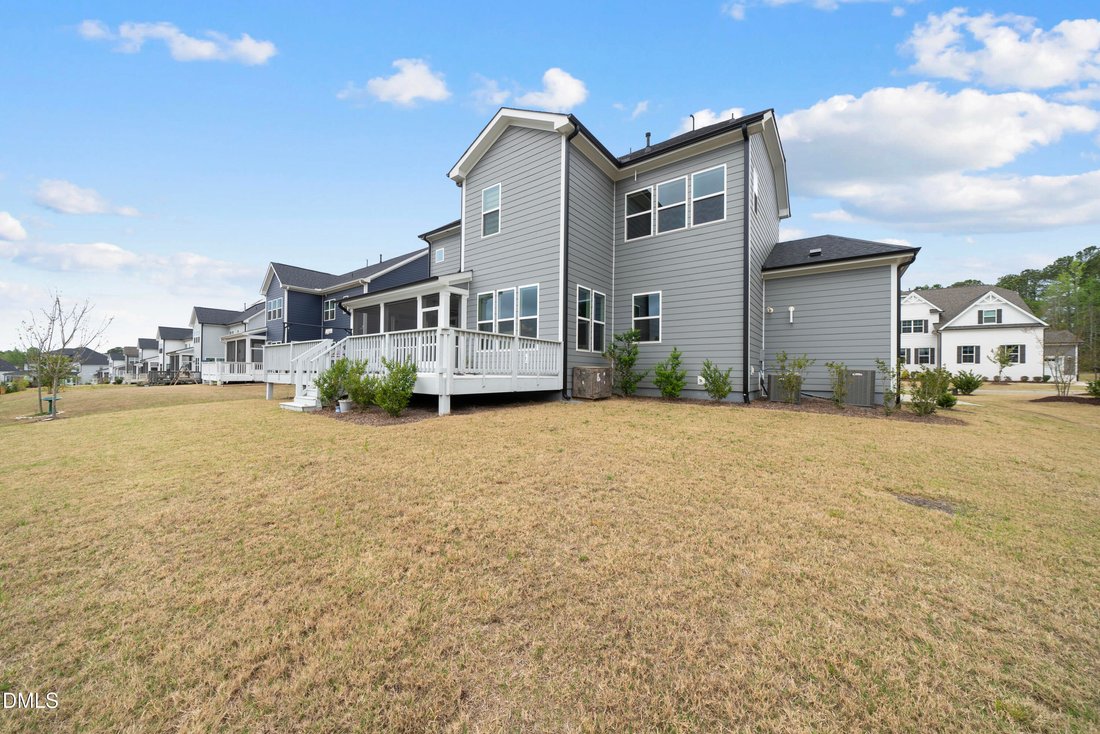 House in Apex, North Carolina, United States 5 - 17625356