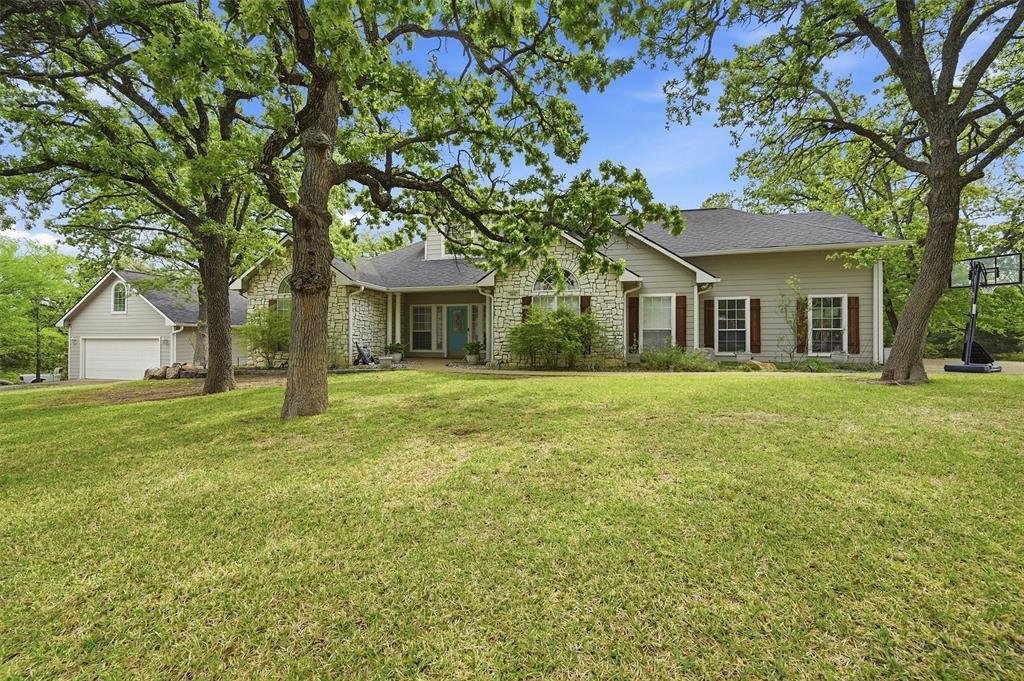 House in Gainesville, Texas, United States 2 - 17625936