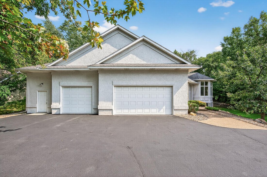 House in Mendota Heights, Minnesota, United States 4 - 17625523