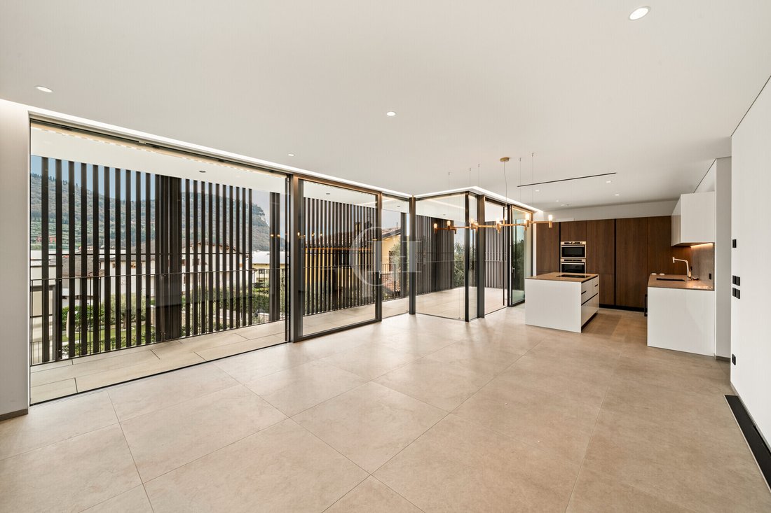 Apartment in Garda, Veneto, Italy 4 - 17625941