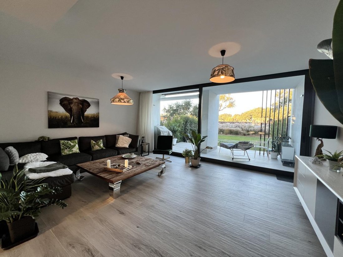 Villa in Sotogrande, San Roque, Andalusia 1 - 17626088